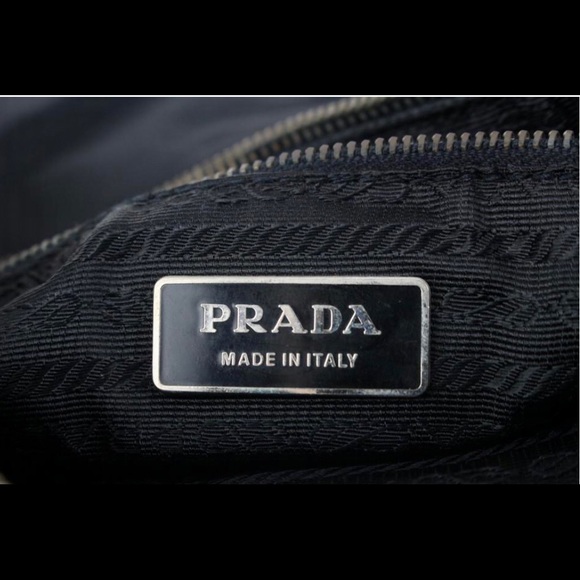 PRADA Tessuto Messenger bag - Picture 5 of 11